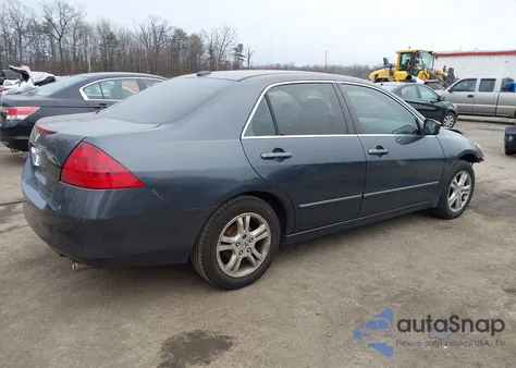 2006 Honda Accord 2.4 Ex from USA, damaged, VIN 1HGCM56886A066893